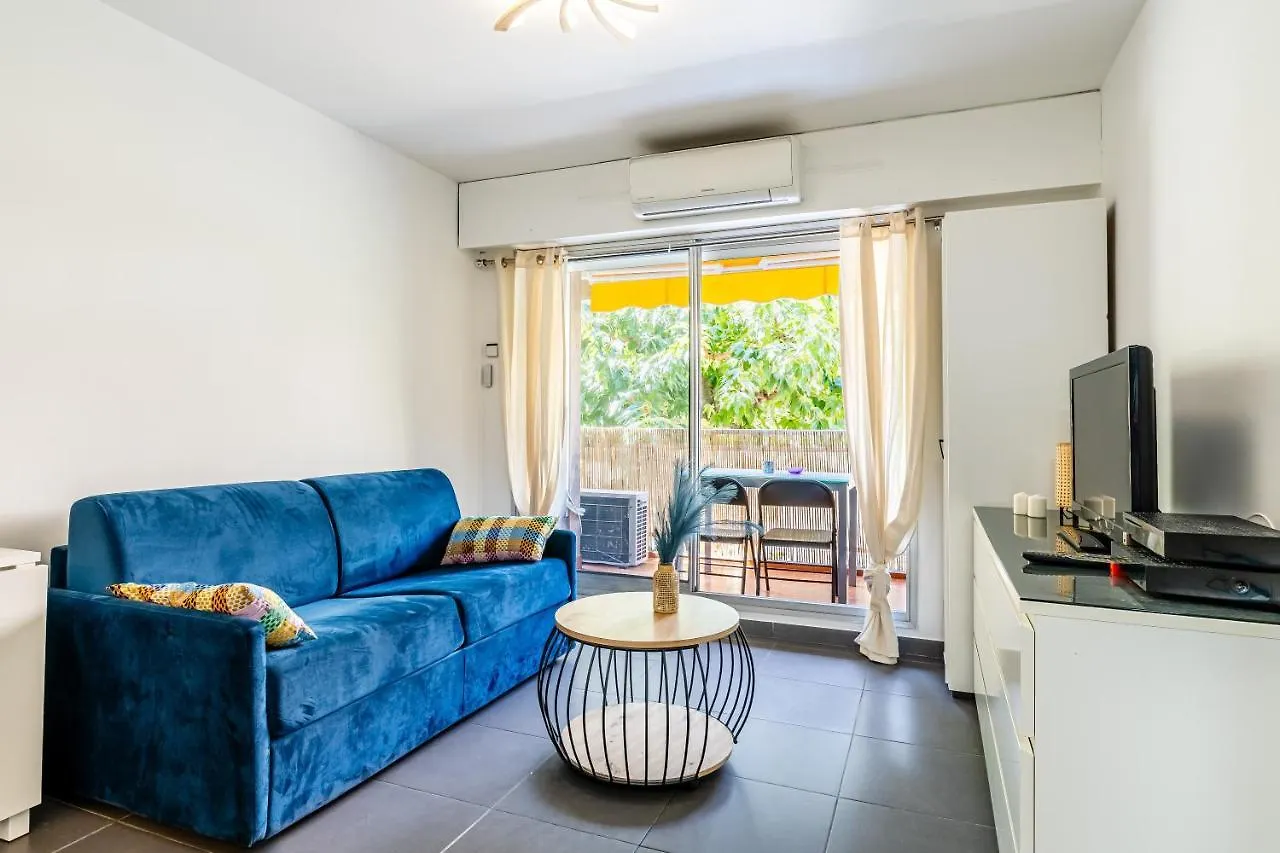 Vieux-Port: Climatise + Balcon contacts