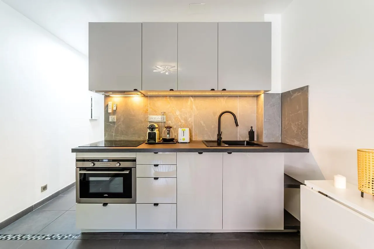 Vieux-Port: Climatise + Balcon Apartment Marseille